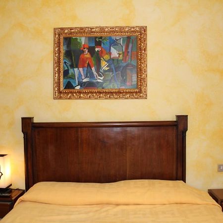 קסטיונה דלה פרסולאנה B&B Edelweiss מראה חיצוני תמונה