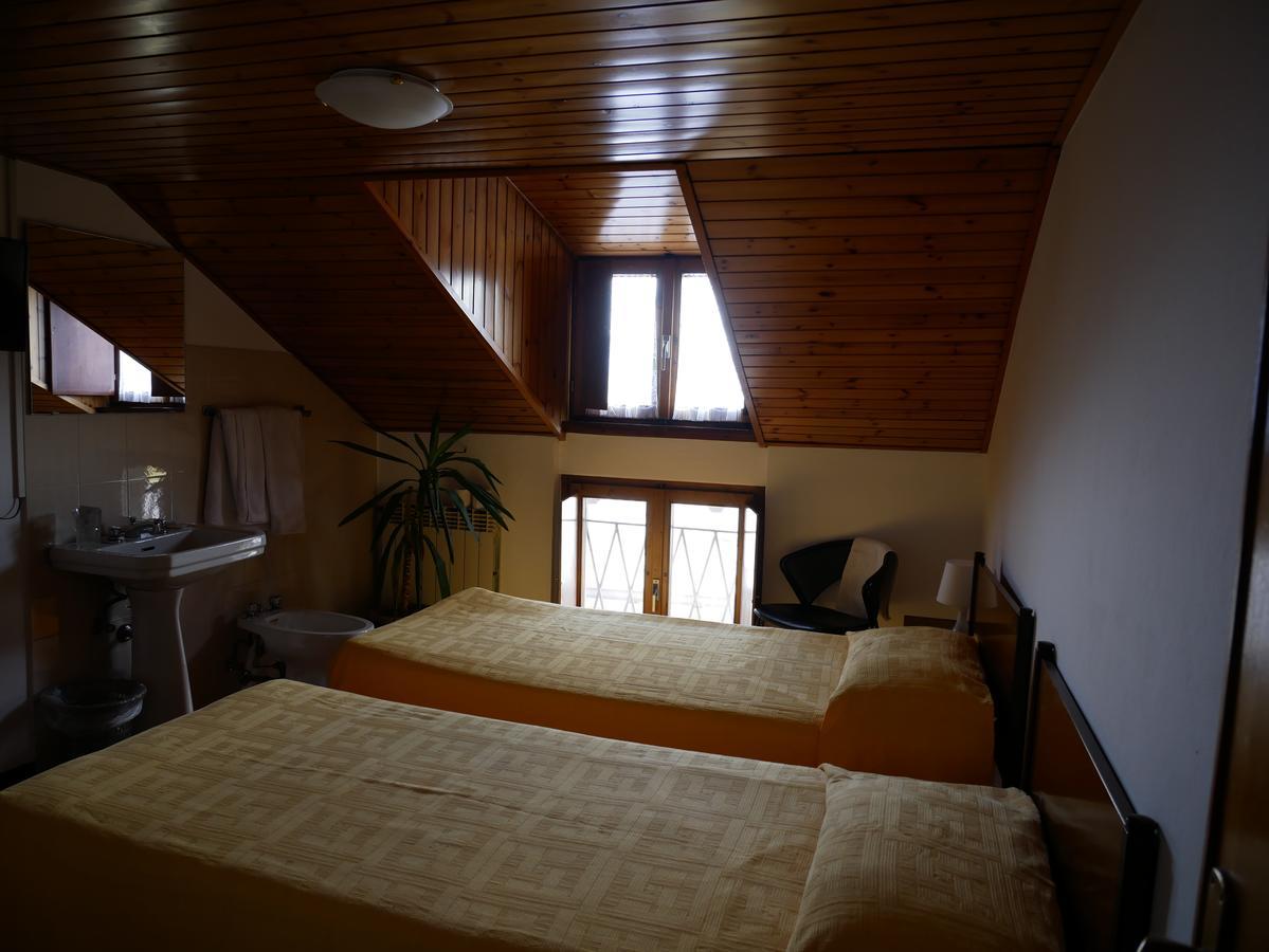 קסטיונה דלה פרסולאנה B&B Edelweiss מראה חיצוני תמונה