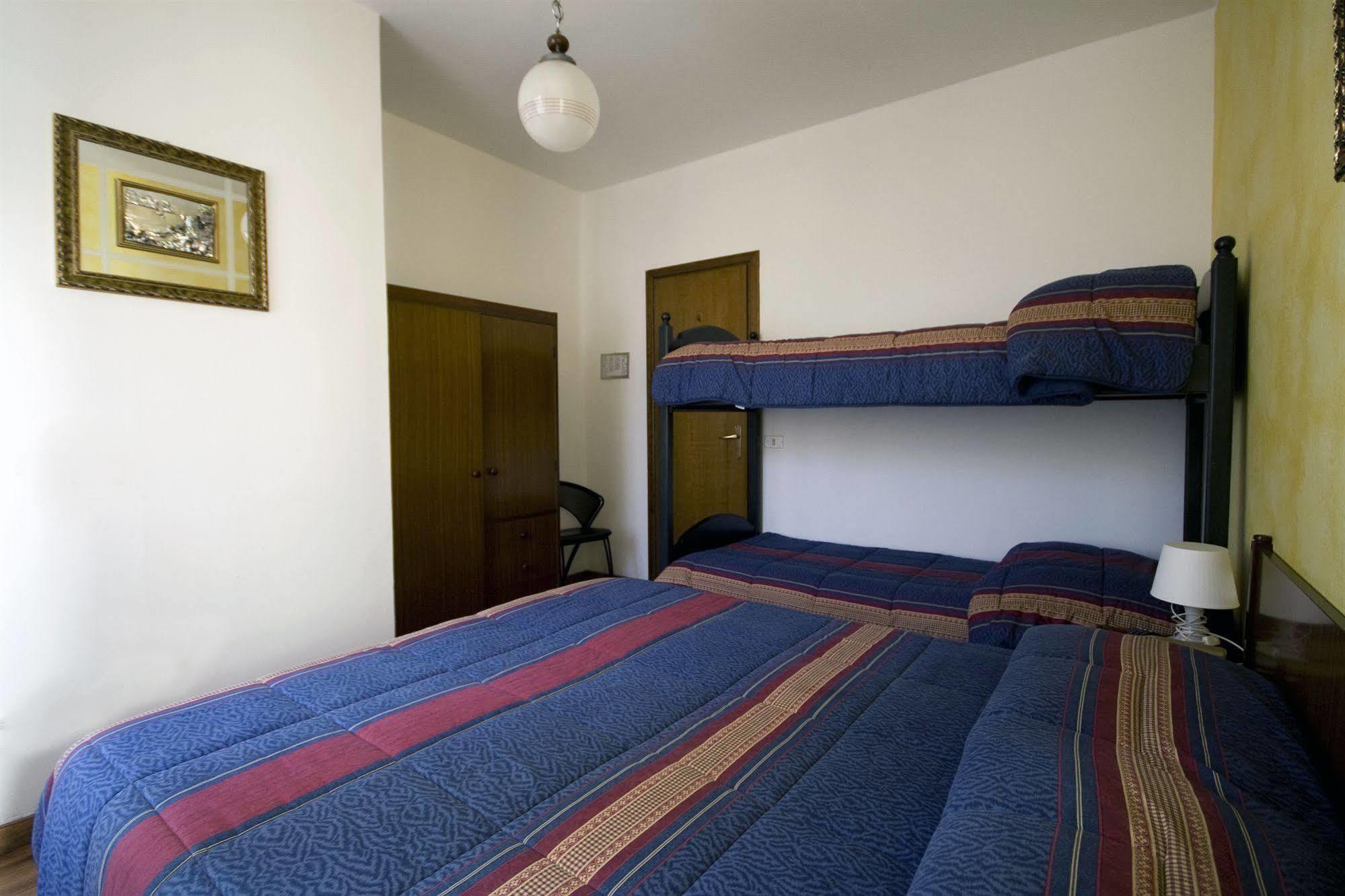 קסטיונה דלה פרסולאנה B&B Edelweiss מראה חיצוני תמונה