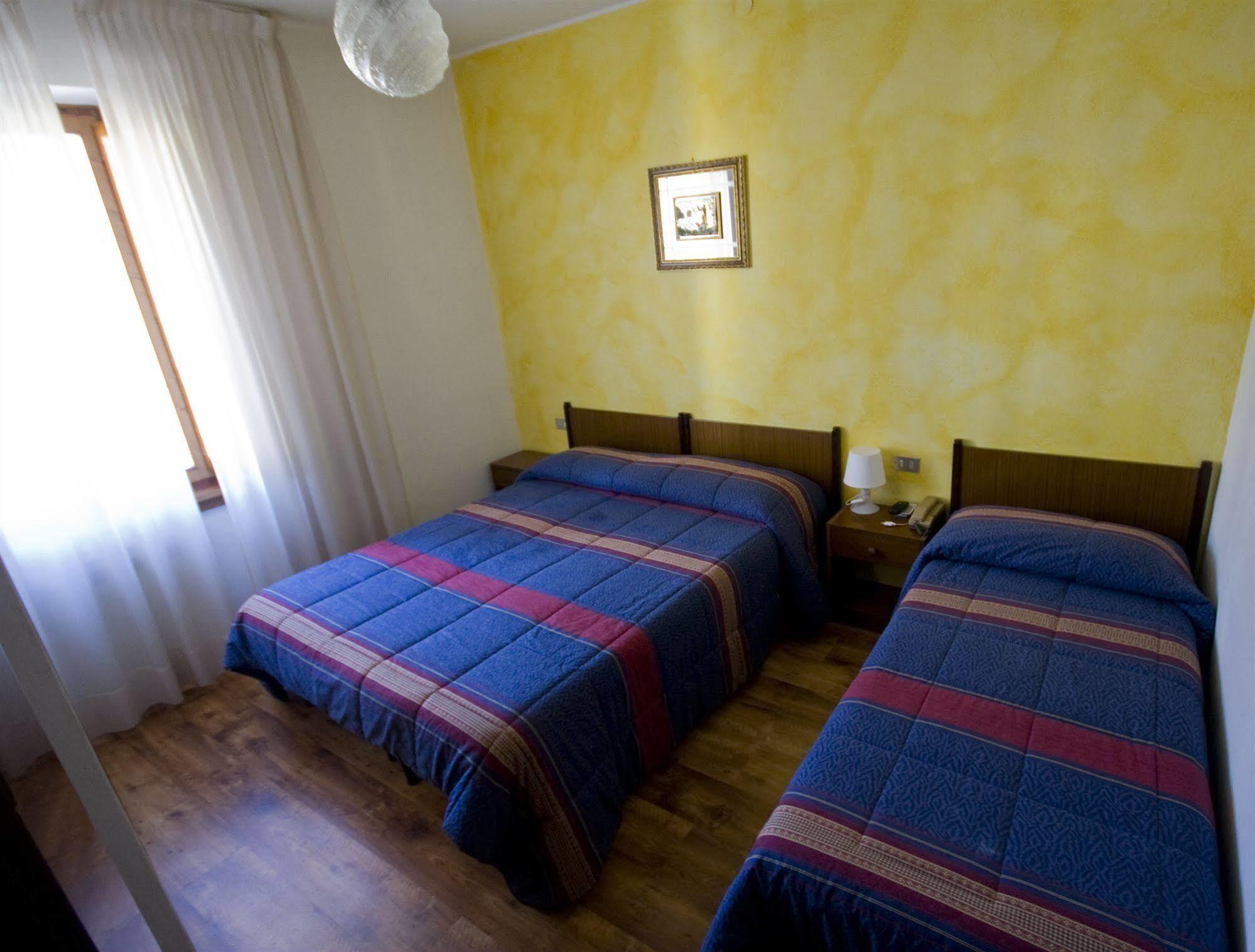קסטיונה דלה פרסולאנה B&B Edelweiss מראה חיצוני תמונה